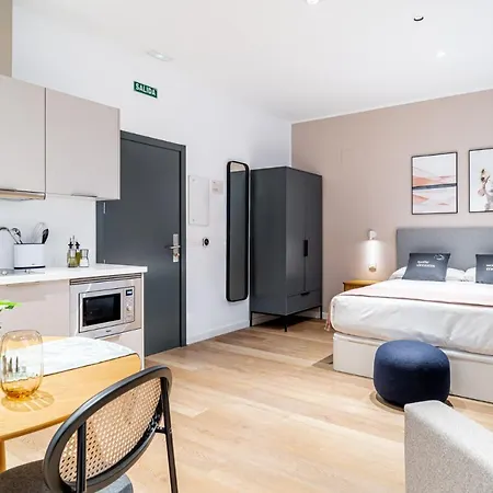 Lägenhet Limehome Ronda De Capuchinos Sevilla