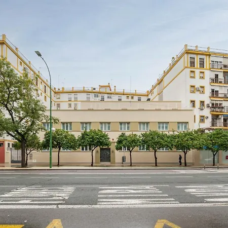 Limehome Ronda De Capuchinos Lägenhet *