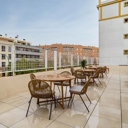 Limehome Ronda De Capuchinos Appartamento